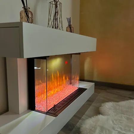 Apartment Deluxe - Jacuzzi - Private Parking Turin