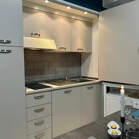 Apartment Deluxe - Jacuzzi - Private Parking *
