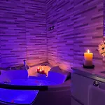 Deluxe - Jacuzzi - Private Parking